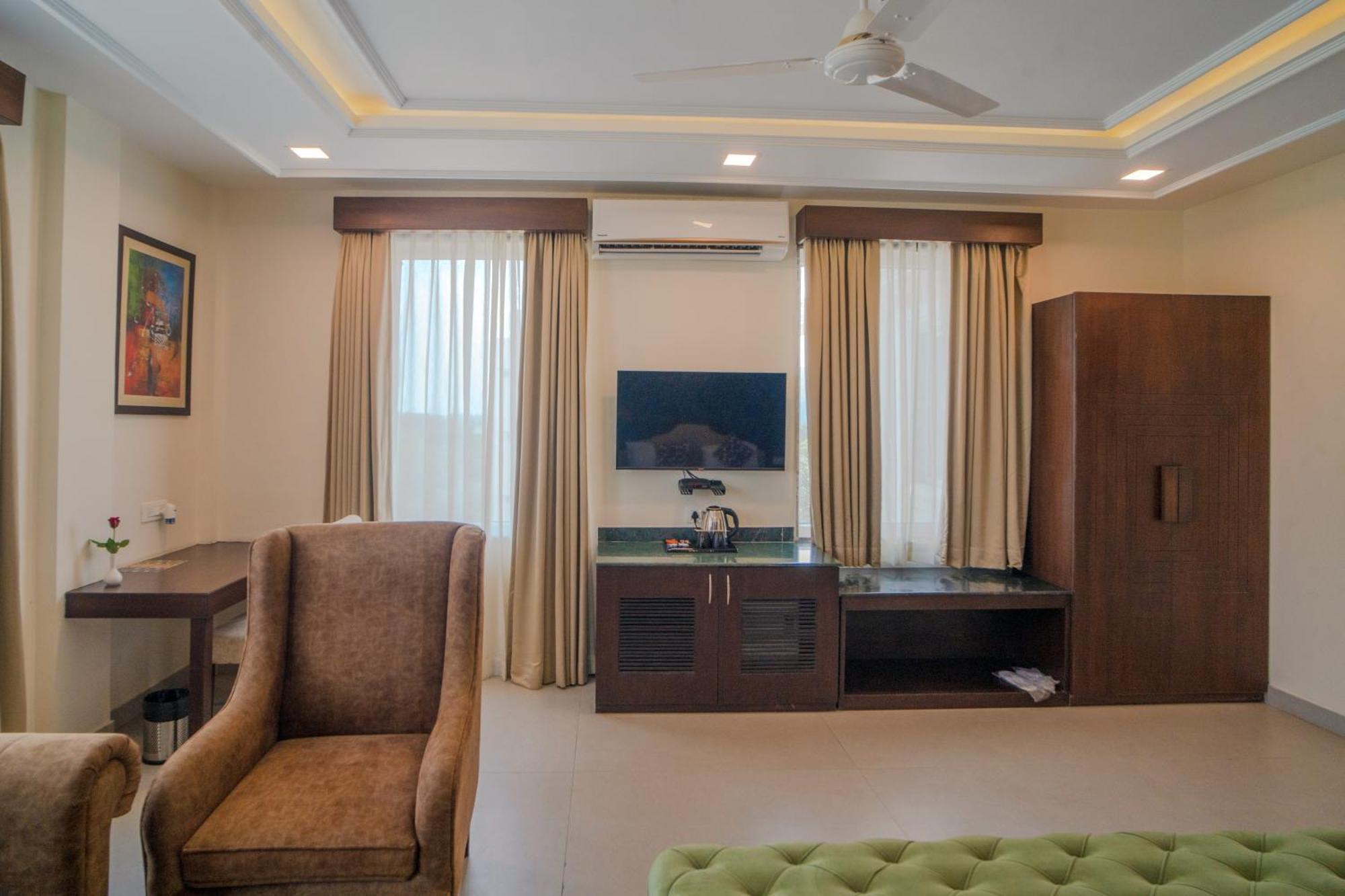 The Courtyard - Beyond Bar & Club Hotel Udaipur Exterior foto