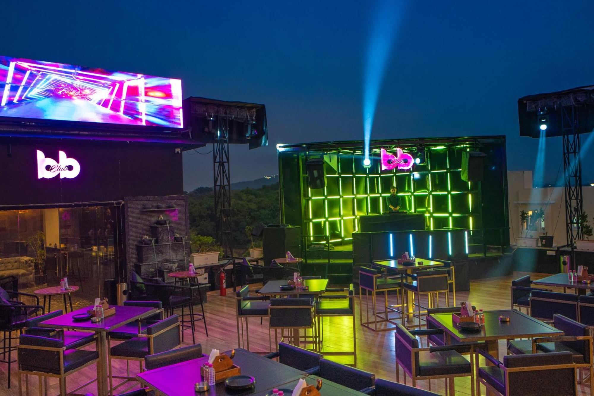 The Courtyard - Beyond Bar & Club Hotel Udaipur Exterior foto